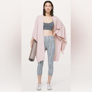 Lululemon Women’s Free To Coast Wrap Sweater Scarf Pink Bliss W9BU2S One Size